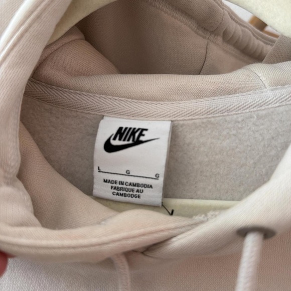 Nike Other - Nike Cream Hoodie